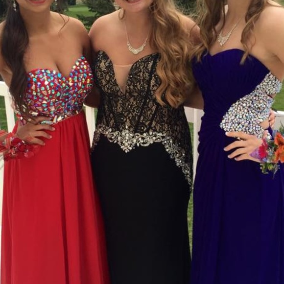 Red custom made Prom Dress, Night out, Party Open Back& Sides Sz 4 - Picture 4 of 14